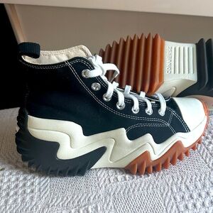 Converse run star motion hi